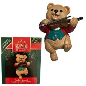 1991 Hallmark Keepsake Fiddlin' Around Bear Christmas Tree Ornament Box Music‎